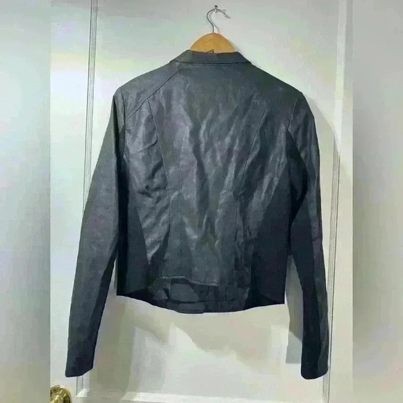 NEW MARC NEW YORK ANDREW MARC
Felix Leather Moto Jacket - Picture 3 of 5